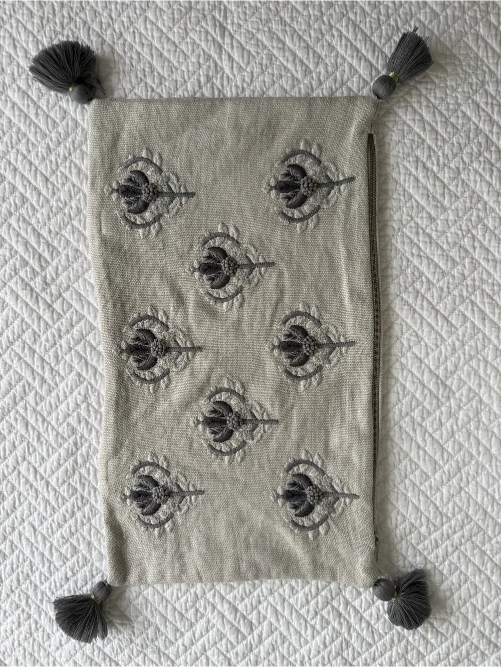 Serena & Lily Cream Lumbar Pillow Case Gray Floral Embroidery Tassels Size 12x21